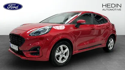 Röd Begagnad 2022 Ford Puma ST-Line SUV | 209 000 kr (Bra pris)