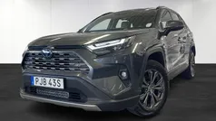 Begagnad 2022 Toyota RAV4 Hybrid Executive SUV | 379 900 kr (Bra pris)