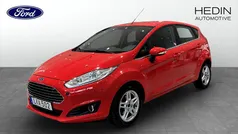 Röd Begagnad 2016 Ford Fiesta Titanium Halvkombi | 119 900 kr (Marknadspris)