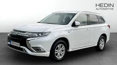 Vit (white) Begagnad 2019 Mitsubishi Outlander P-HEV Kombi | 209 900 kr (Marknadspris)