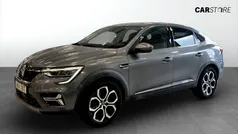 Grå Begagnad 2022 Renault Arkana SUV | 199 900 kr (Superpris)
