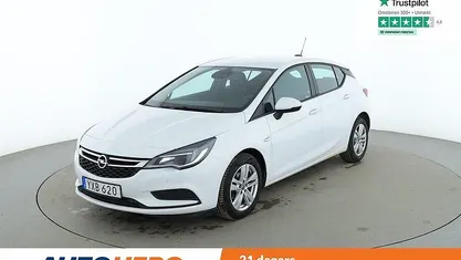 Vit Begagnad 2017 Opel Astra Enjoy Halvkombi | 93 000 kr (Marknadspris)