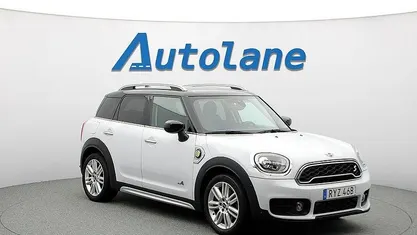 Begagnad Mini Cooper Countryman Salt 224 HK (164 kW) 2019 Vit SUV