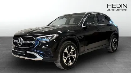 Svart Begagnad 2023 Mercedes GLC300e SUV | 549 000 kr (Marknadspris)