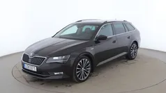 Mörkbrun Begagnad 2015 Skoda Superb LAURIN & KLEMENT Kombi | 167 000 kr (Marknadspris)