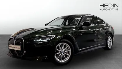 Grön Begagnad 2022 BMW i4 Sedan | 378 700 kr (Superpris)