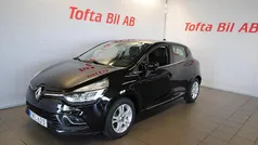 Svart Begagnad 2017 Renault Clio GrandTour Kombi | 89 000 kr