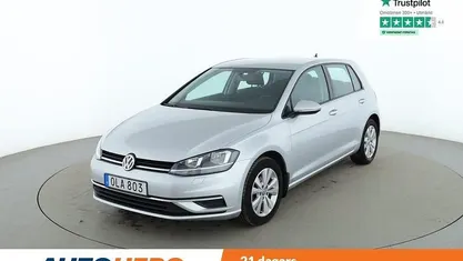 Silver Begagnad 2018 VW Golf VII Halvkombi | 125 000 kr (Marknadspris)