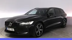Svart Begagnad 2020 Volvo V60 R-Design Kombi | 358 900 kr (Marknadspris)
