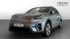 Grå (grey) Begagnad 2022 Kia e-Niro Advance SUV | 279 900 kr (Marknadspris)