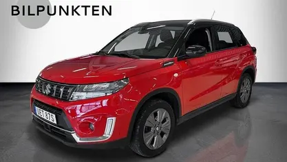 Begagnad Suzuki Vitara 129 HK (94 kW) 2020 Röd/svart tak SUV