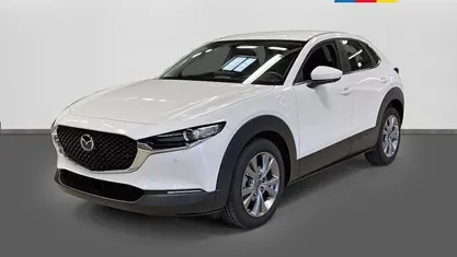 Vit Begagnad 2024 Mazda CX-30 Center-Line SUV | 319 700 kr (Marknadspris)