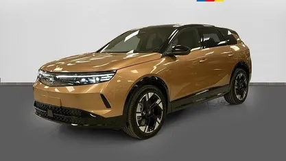 Begagnad Opel Grandland Electric 157 kW (214 HK) 2024 Impakt copper metallic SUV
