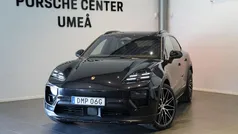 Svart Begagnad 2024 Porsche Macan SUV | 1 059 000 kr (Dyr)