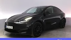 Svart Begagnad 2023 Tesla Model Y Long Range AWD SUV | 444 900 kr (Marknadspris)