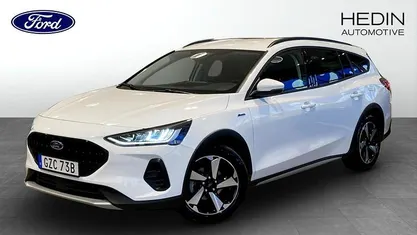Vit Begagnad 2023 Ford Focus Active Kombi | 244 900 kr (Marknadspris)