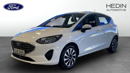 Begagnad Ford Fiesta Titanium 99 HK (72 kW) 2022 Vit Halvkombi