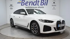 Vit Begagnad 2022 BMW i4 M Sport Sedan | 409 800 kr