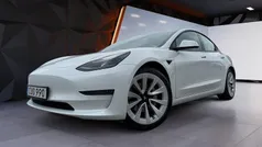 Begagnad 2021 Tesla Model 3 Long Range Sedan | 299 900 kr (Bra pris)