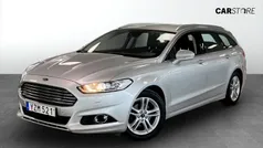 Grå (silver) Begagnad 2018 Ford Mondeo Titanium Kombi | 144 900 kr (Bra pris)