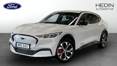 Begagnad 2022 Ford Mustang Mach-E SUV | 349 900 kr (Bra pris)
