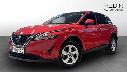Röd Begagnad 2023 Nissan Qashqai N-Connecta SUV | 269 900 kr (Bra pris)