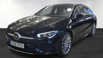 Svart Begagnad 2023 Mercedes CLA250e Shooting Brake Kombi | 349 900 kr (Marknadspris)
