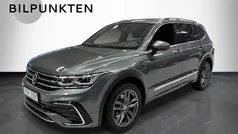 Gråmetallic Begagnad 2022 VW Tiguan Allspace R-line SUV | 299 900 kr (Marknadspris)