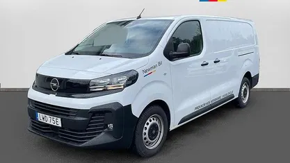 Begagnad 2024 Opel Vivaro Minibuss | 437 375 kr