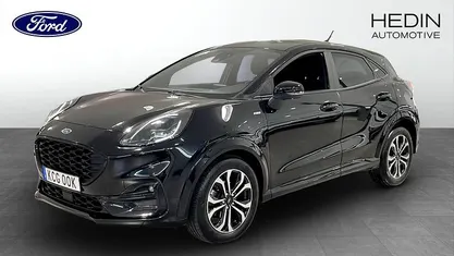 Svart (black) Begagnad 2022 Ford Puma ST-Line SUV | 209 000 kr (Marknadspris)