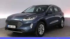 Blå Begagnad 2023 Ford Kuga Titanium SUV | 309 900 kr (Marknadspris)