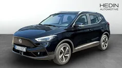Begagnad 2022 MG ZS Luxury Sedan | 244 900 kr (Bra pris)