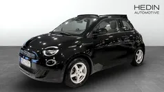 Svart Begagnad 2022 Fiat 500e Icon Halvkombi | 199 900 kr (Marknadspris)