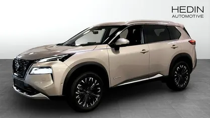 Begagnad Nissan X-Trail Tekna 214 HK (157 kW) 2025 SUV