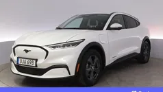 Vit Begagnad 2021 Ford Mustang Mach-E Standard Range SUV | 324 900 kr (Bra pris)