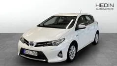 Begagnad 2013 Toyota Auris Halvkombi | 129 900 kr (Marknadspris)