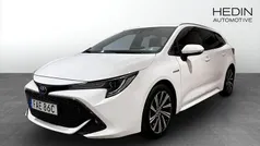 Vit Begagnad 2021 Toyota Corolla Style Kombi | 234 900 kr (Marknadspris)