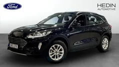 Svart (black) Begagnad 2022 Ford Kuga Titanium SUV | 244 900 kr (Bra pris)