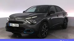 Grå Begagnad 2022 Citroën e-C4 Exclusive Sedan | 253 900 kr (Marknadspris)