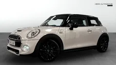 Begagnad 2018 Mini Cooper S Chili Halvkombi | 189 000 kr (Bra pris)