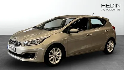 Begagnad Kia Ceed 99 HK (72 kW) 2017 Svart Halvkombi