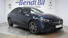 Blå Begagnad 2022 Mercedes C300e AMG line Sedan | 454 500 kr (Marknadspris)