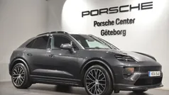 Grå (grey) Begagnad 2025 Porsche Macan SUV | 1 050 000 kr (Bra pris)