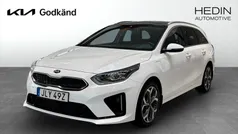 Vit (white) Begagnad 2020 Kia Ceed 2 Kombi | 209 900 kr (Marknadspris)