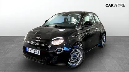 Begagnad 2022 Fiat 500e Icon Halvkombi | 157 000 kr (Marknadspris)