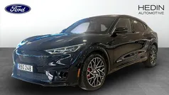 Svart Begagnad 2023 Ford Mustang Mach-E GT SUV | 699 900 kr (Marknadspris)