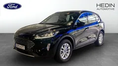Svart (black) Begagnad 2022 Ford Kuga Titanium SUV | 244 900 kr (Bra pris)