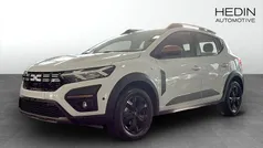 Vit (white) Ny 2024 Dacia Sandero Extreme Halvkombi | 219 900 kr (Marknadspris)