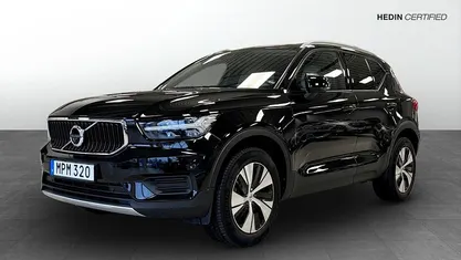 Begagnad 2021 Volvo XC40 Momentum SUV | 339 000 kr (Bra pris)