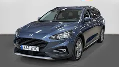 Blå Begagnad 2021 Ford Focus Active Kombi | 189 400 kr (Marknadspris)